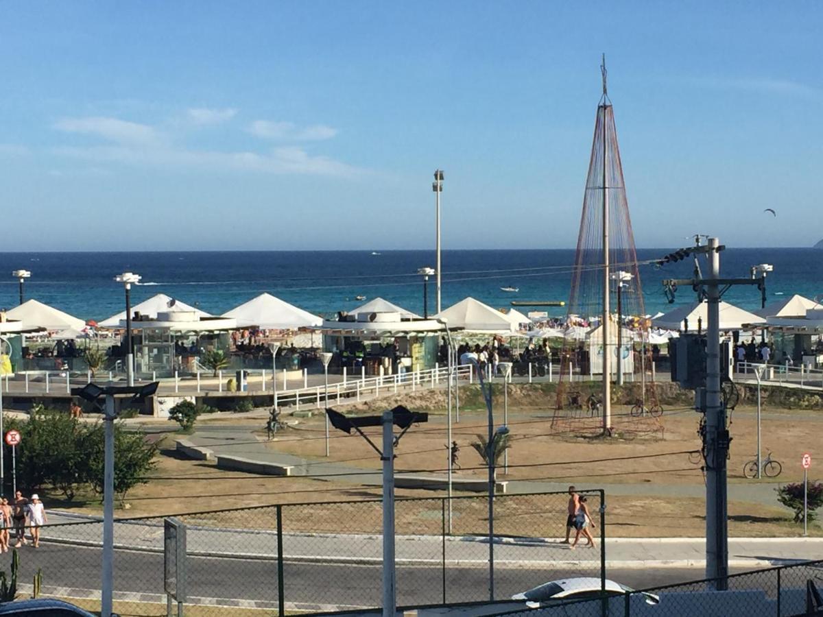 Beira Mar Na Praia Do Forte - Cabo Frio Rj Экстерьер фото